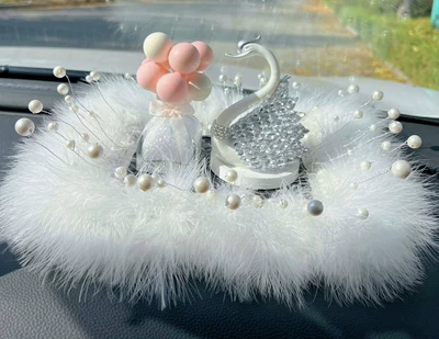 Car ornaments Beads Mat Goddess Car Interior - 69-anti-slip-mat-raised-goose-balloon-bottle