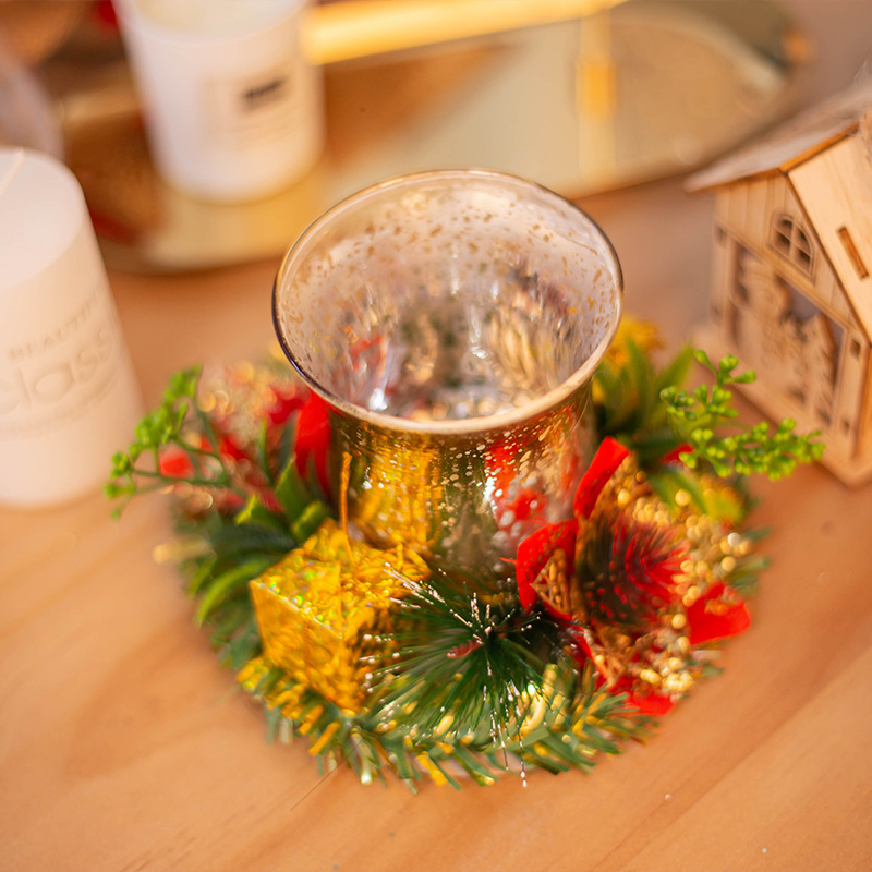 Decoraciones navideñas personalizadas candelabro de plástico navideño flor de simulación guirnaldas de pino atmósfera decoración ornamentos artesanías