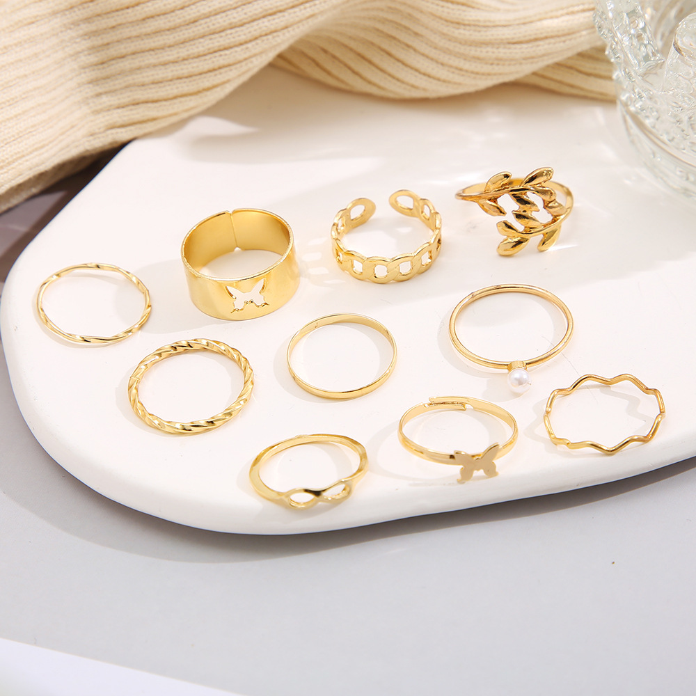 Simple Style Leaves Butterfly Alloy Heart Pearl Rings