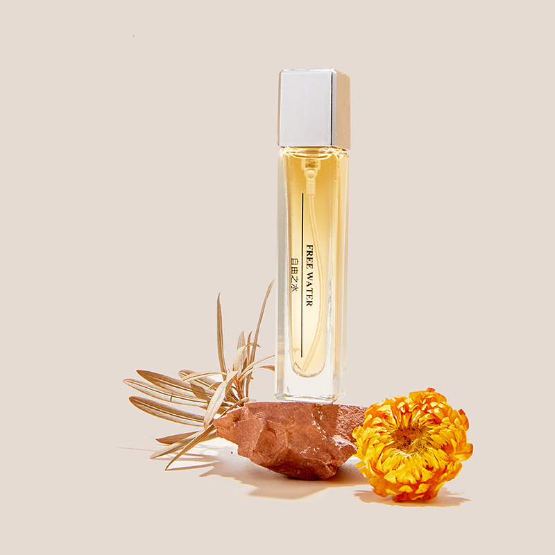 Perfume ligero del mismo estilo de Tiktok, yo real, fragancia duradera, subpaquete de hombres y mujeres, campanas de viento azul, perfume fresco al por mayor, entrega