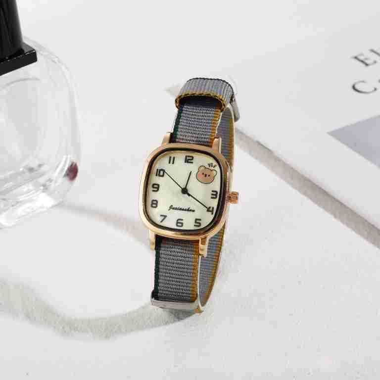 Selezionato nuovo nylon minimalista con quadrante quadrato e rotondo Serie Little Bear Dial Orologi al quarzo carini e casual per studenti e studentesse_voghion.com