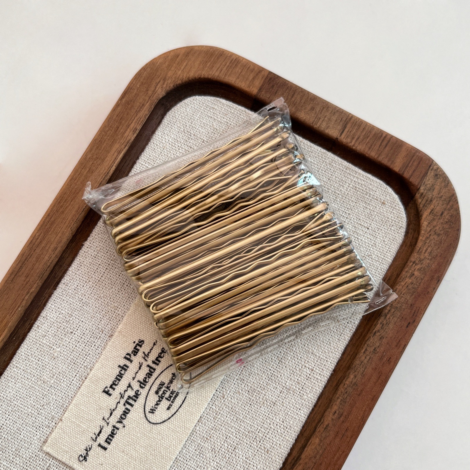 Bag of 50 wavy gold pieces