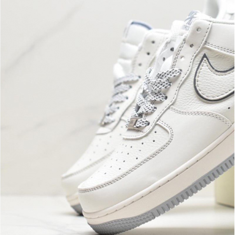 莆田純正 AF1 エア フォース ワン ロートップ スニーカー、多用途のクラシックな男性と女性のカップルのスポーツとレジャーの白い靴|undefined