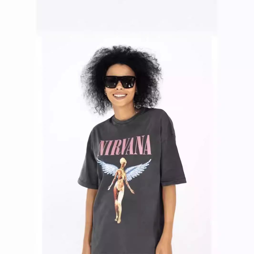Retro cotton trend T-shirt for leisure for men and women