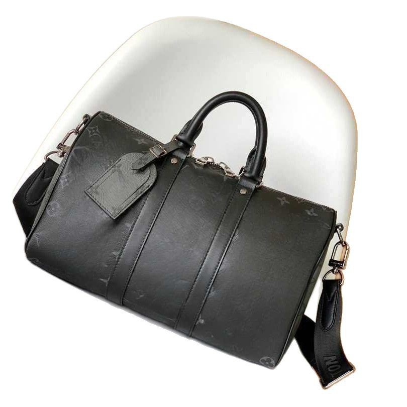 classic fashionable handheld travel bag