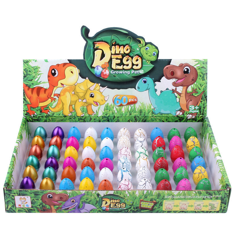 Los puestos del mercado nocturno de Yiwu empujan pequeños productos básicos, los puestos circulares, los regalos para niños de celebridades de Internet, los juguetes luminosos