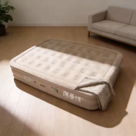 游泳池;服务商品;游泳圈