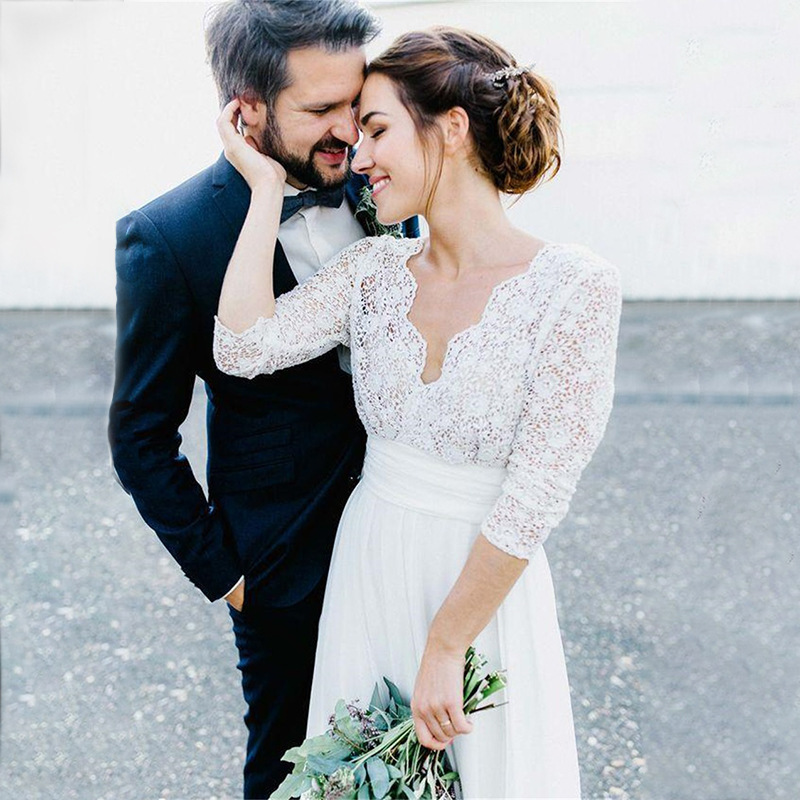 2026 Spring New Amazon European and American Simple Bohemian Style Deep V Lace Backless Beach Light Wedding Dress