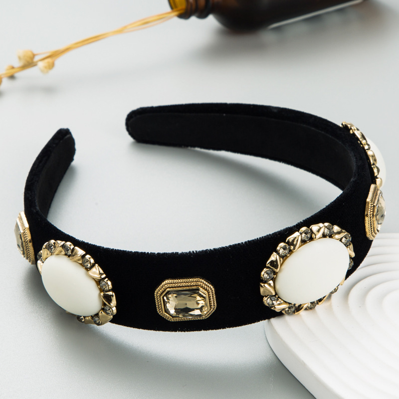 Fashion New Baroque Vintage Oval Resin Rhinestone Headband Flannel Accessories display picture 5