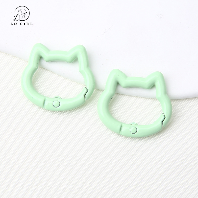 Colorful painted cat head spring buckle keychain DIY hanging spray cat head spring coil buckle accessories alloy connection ring 6