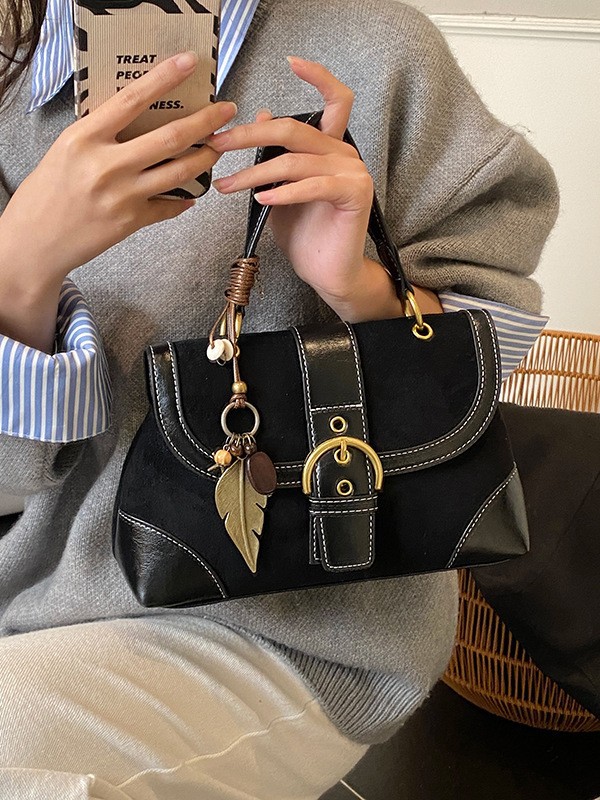 Bolsa de silla de mano de seda medieval 2026 nueva moda alta textura versátil bolso de mochila