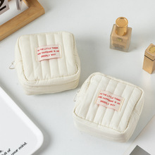 韩版简约方形小号化妆包学生小众耳机零钱包少女便携口红收纳包