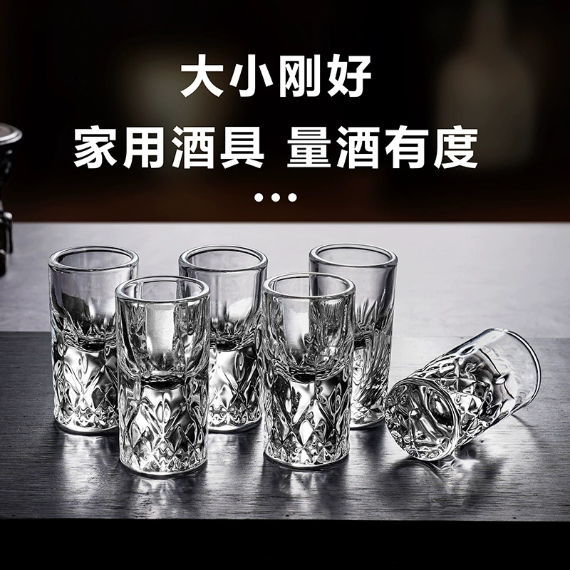 Shot glass, wineglass