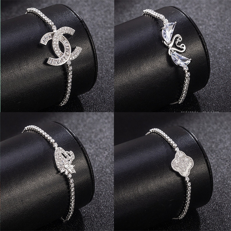 Hot sale stretch bracelet four-leaf clover agate bracelet letters animal bracelet accessories manufacturers in stock wholesale Hot sale stretch bracelet four-leaf clover agate bracelet letters animal bracelet accessories manufacturers in stock wholesale