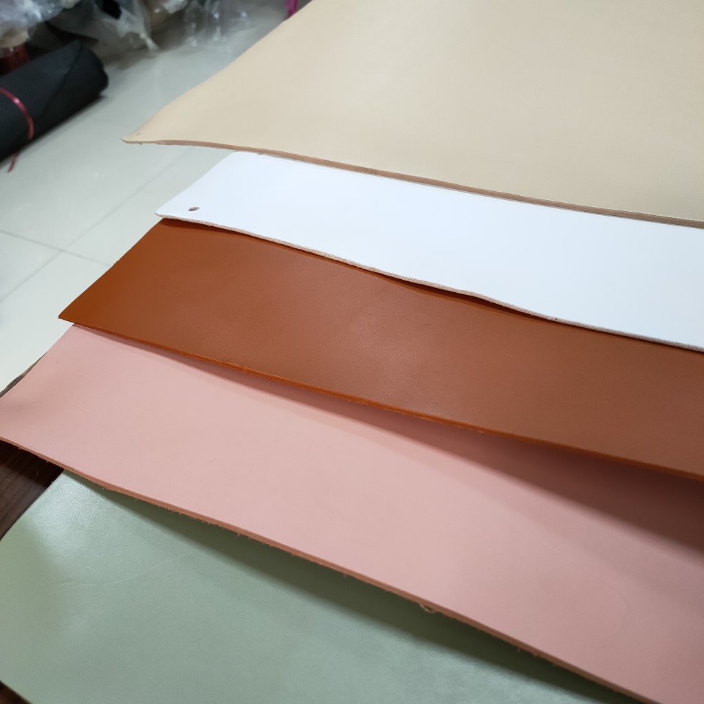 彩色表染防污植鞣革3.8-4.0MM三边直头层牛皮DIY皮料腰带革