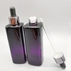 En stock gran marca púrpura botella negra botella de vidrio cuadrada 75ml botella cuentagotas botella de esencia botella de aceite esencial cosmético material de embalaje