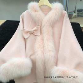气质名媛千金甜美斗篷毛呢加棉设计加厚蝴蝶结秋冬大衣外套