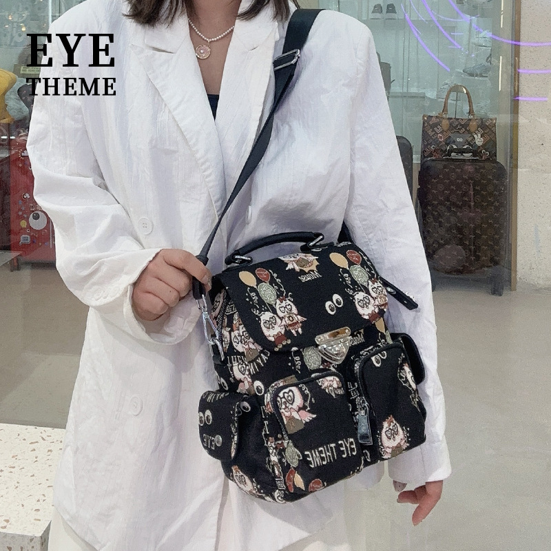 Colores contrastantes, nueva impresión de personalidad, extraña bolsa de mujer portátil con tapa de flip, novedad, lindo hombro de hombro con una gran capacidad.