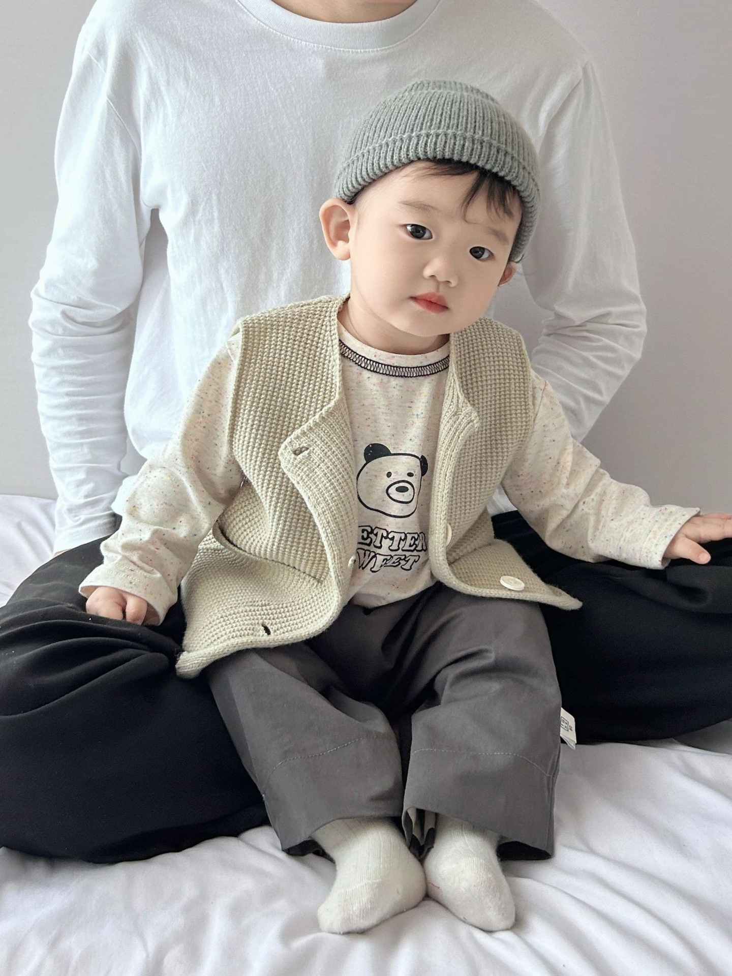 Baby primavera y otoño chaleco de punto chaleco sin mangas chaleco de hombro chaqueta de estilo extranjero pequeño vestido guapo para niños