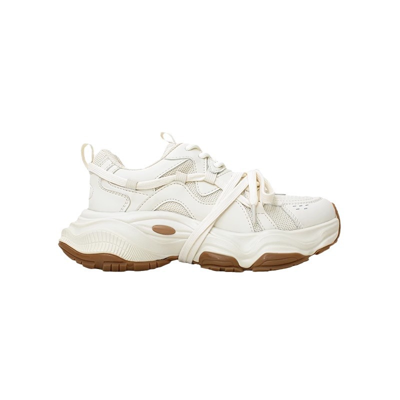 Golpeando suave golpeando ligero ~ tío casa ligera zapatos deportivos de carrera para mujeres 2024 primavera nuevo tipo de zapatos de suela gruesa mostrando pies pequeños padres