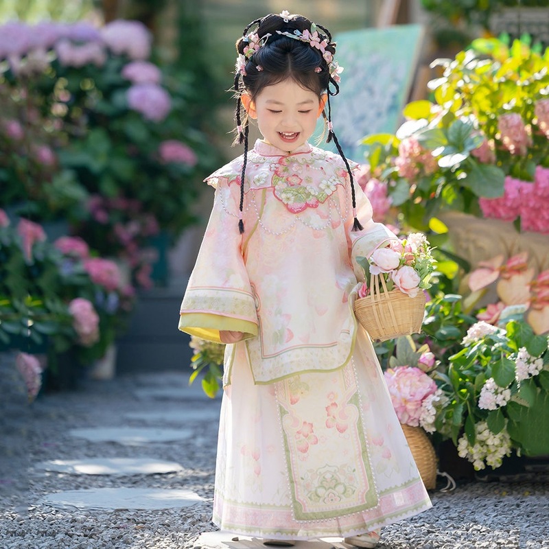 2025秋季新款女童格格明制汉服古风儿童古装唐装新款马面中式套装|undefined