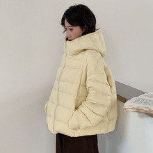 高端90白鸭绒泡芙羽绒服女短款2025冬时尚连帽排骨款保暖斗篷外套