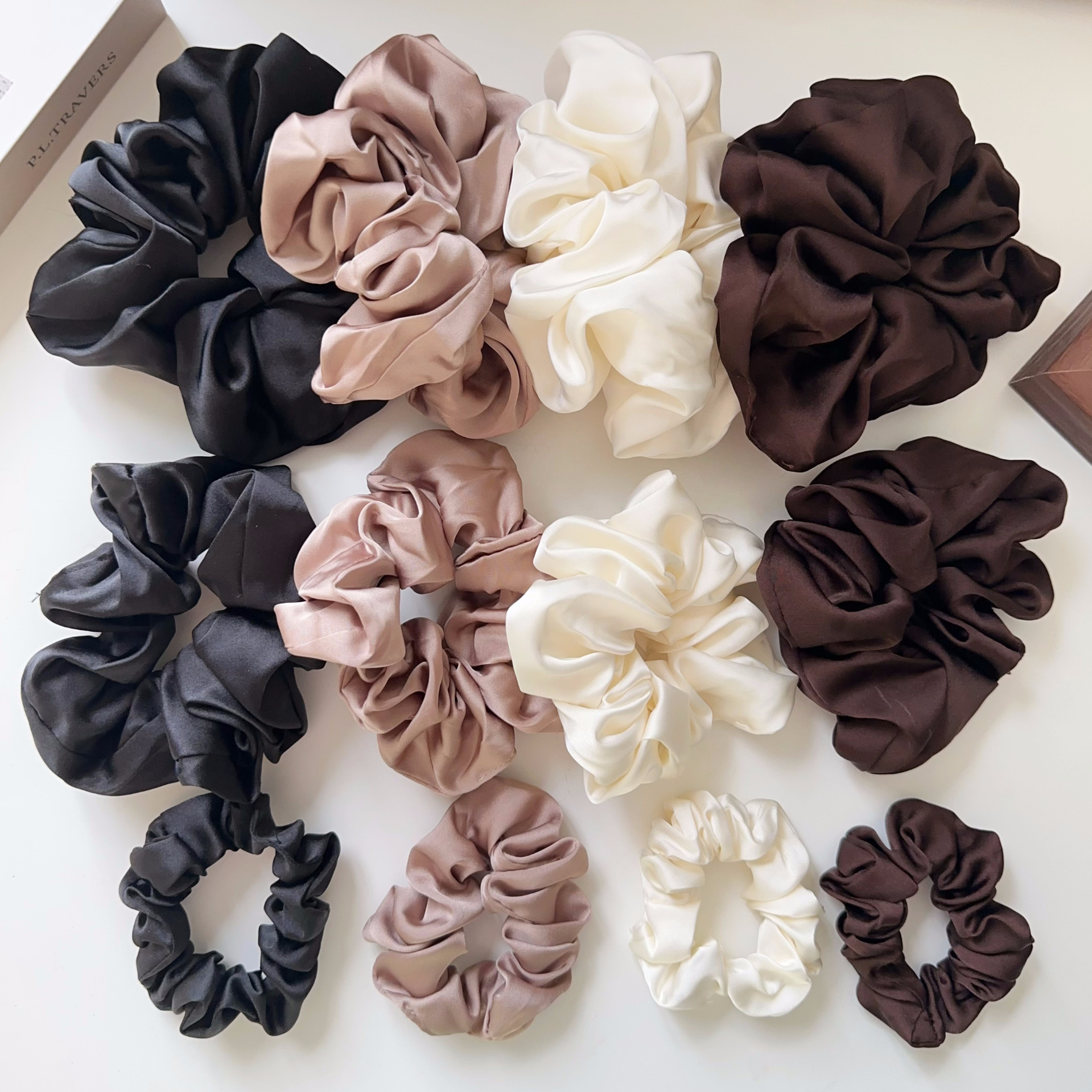 8g Weight Hair Tie Hair Accessories Type 1 Piece Quantity Holiday, Daily Occasion Solid Color Pattern Women's Gender Simple Style, Classic Style Style Women's Simple Style Classic Style Solid Color Cloth Hair Tie 7