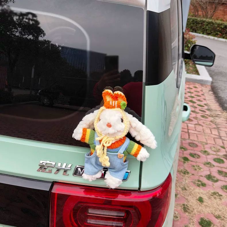 Car-mounted lop-eared rabbit car trunk decoration ornament, electric car rear seat toy, car exterior tail doll pendant