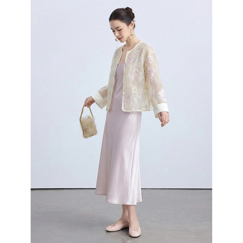【Zhihetang】2026 New Acetate Satin Slip Dress for Women, Spring and Summer Bias-Cut High-End Slim-Fit Long Dress 【Zhihetang】2026 New Acetate Satin Slip Dress for Women, Spring and Summer Bias-Cut High-End Slim-Fit Long Dress