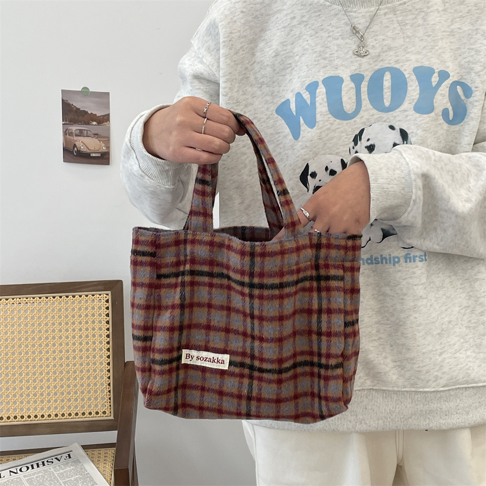 311021 Simple ins retro style woolen multi-color handbag for women, 2023 new checkered autumn and winter women's bag undefined