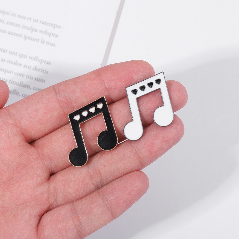 Guitar, Cello, Letter Pattern Cute Pin Guitar Cello Letter Alloy Stoving Varnish Unisex Brooches