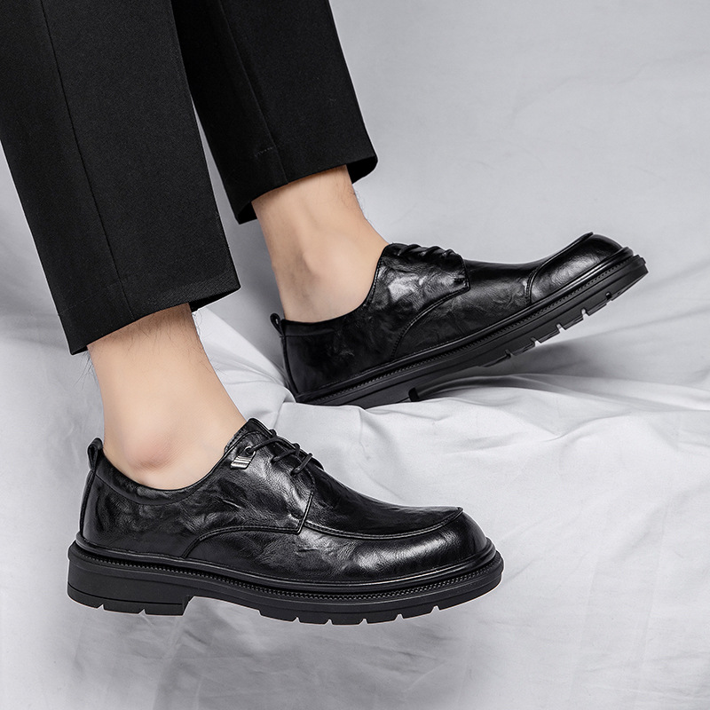 2024 Nuovo vestito da lavoro casual piedi larghi in pelle morbida suola scarpe da uomo stile britannico 1683_voghion.com