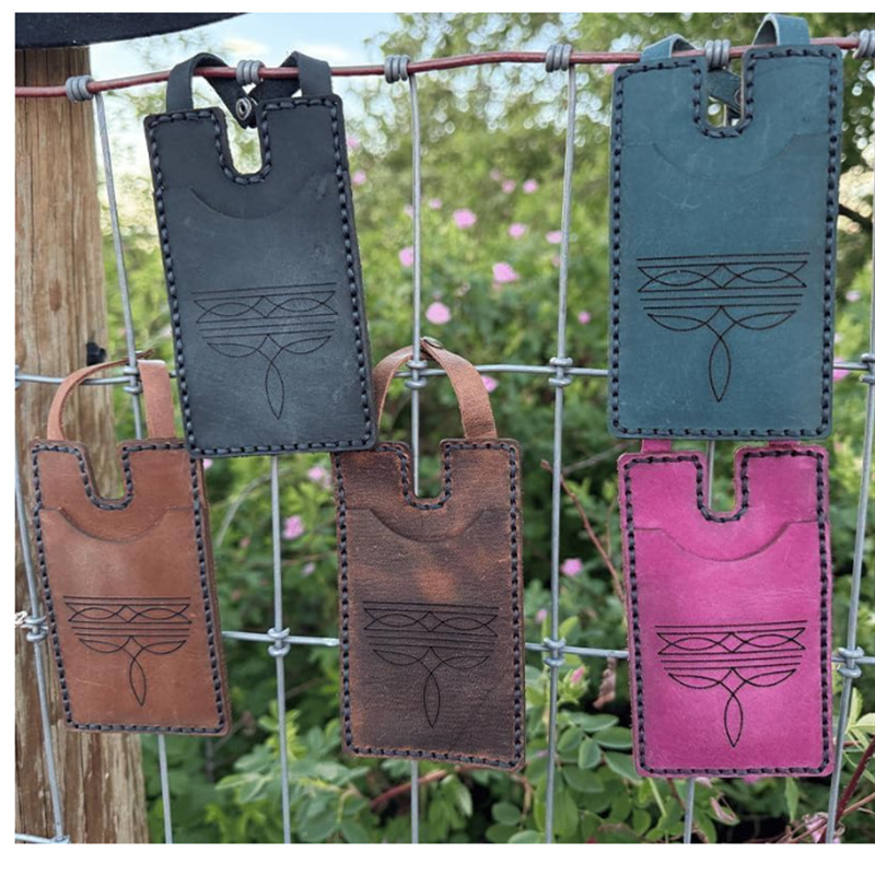 Western-Style Boot-Shaped Coin Purse, Leather Boot Credit Card Holder, Small Wallet with Snap Button, Cowboy-Themed Concert Gift