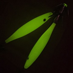 Cross-border 5pcs lure multi-color umbrella hook wooden shrimp fake bait luminous sea fishing 8cm mini luminous squid hook blowing barrel hook