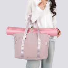 跨境代发防泼水瑜伽简约休闲健身包 带瑜伽垫女式大号手提单肩包