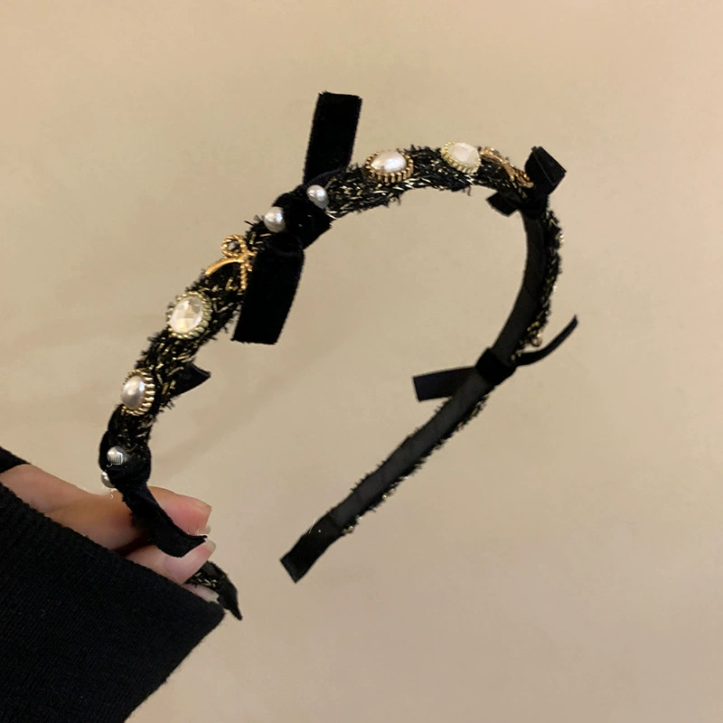 Пояс, стиль Chanel, бархат, жемчужное украшение, полуракурс?