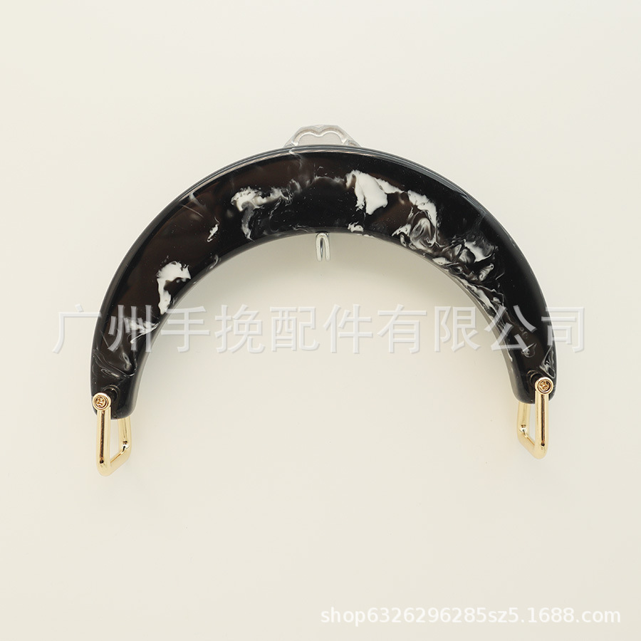 검정색과 흰색이 혼합된 색상(합금 버클 포함)