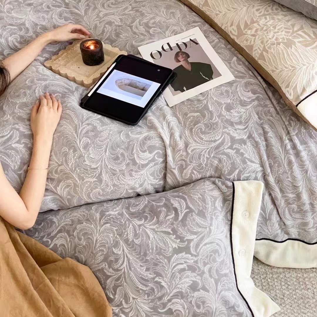 클라우드 다크 티 화이트 미스트 그레이