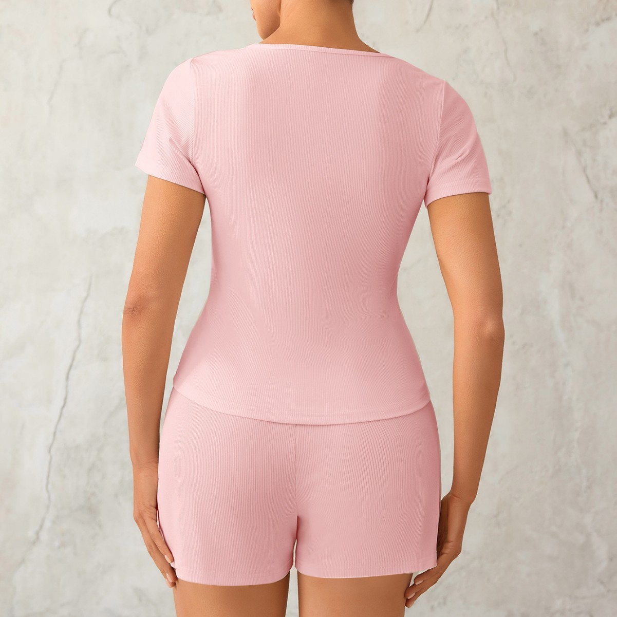 Pijamas rusos mujeres estilo europeo y americano cardigan pantalones cortos casuales de moda de manga corta que se pueden usar fuera de las fronteras