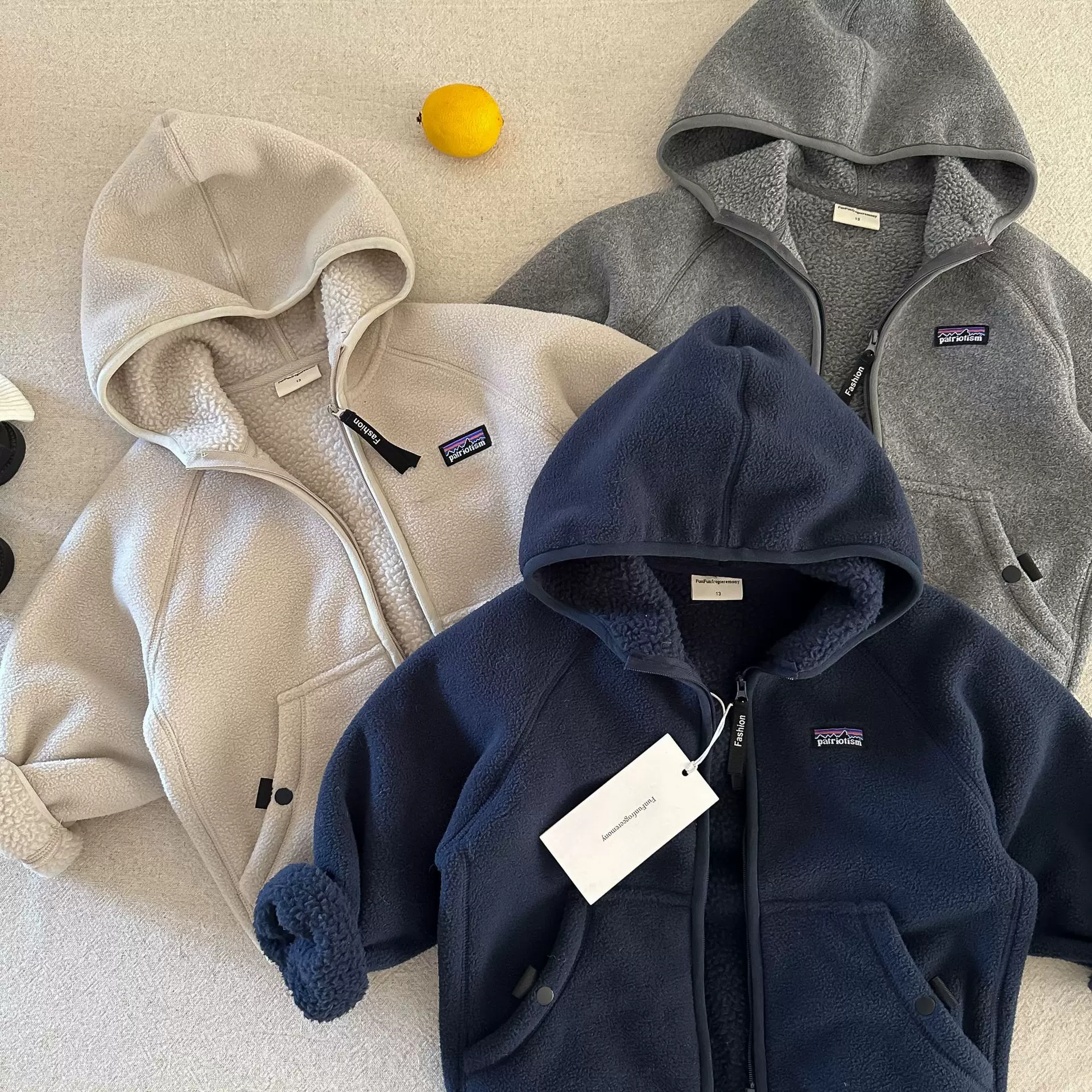 儿童加绒连帽外套2025冬款男童新品棉服外套开衫冬款童装现货