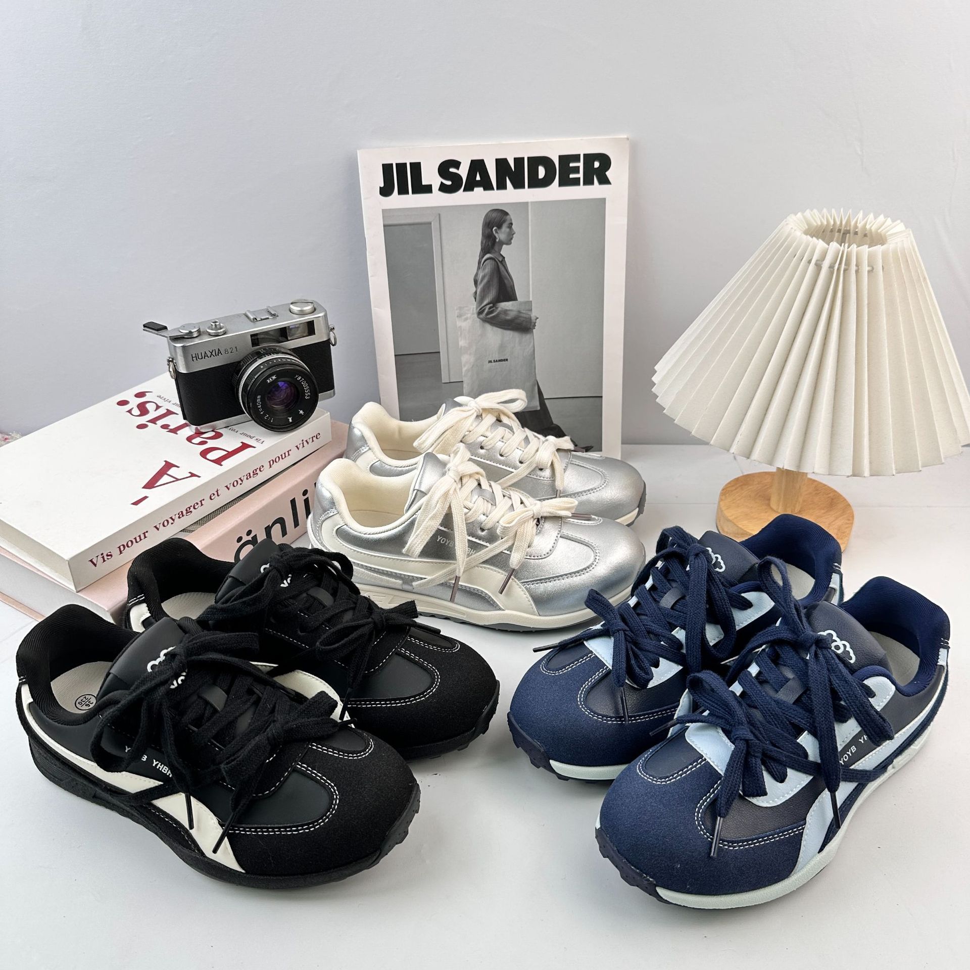 Farbo coreano sensación de chicas zapatos puff versátiles 2025 nuevos zapatos de entrenamiento transpirables zapatos blancos zapatos Gump zapatos