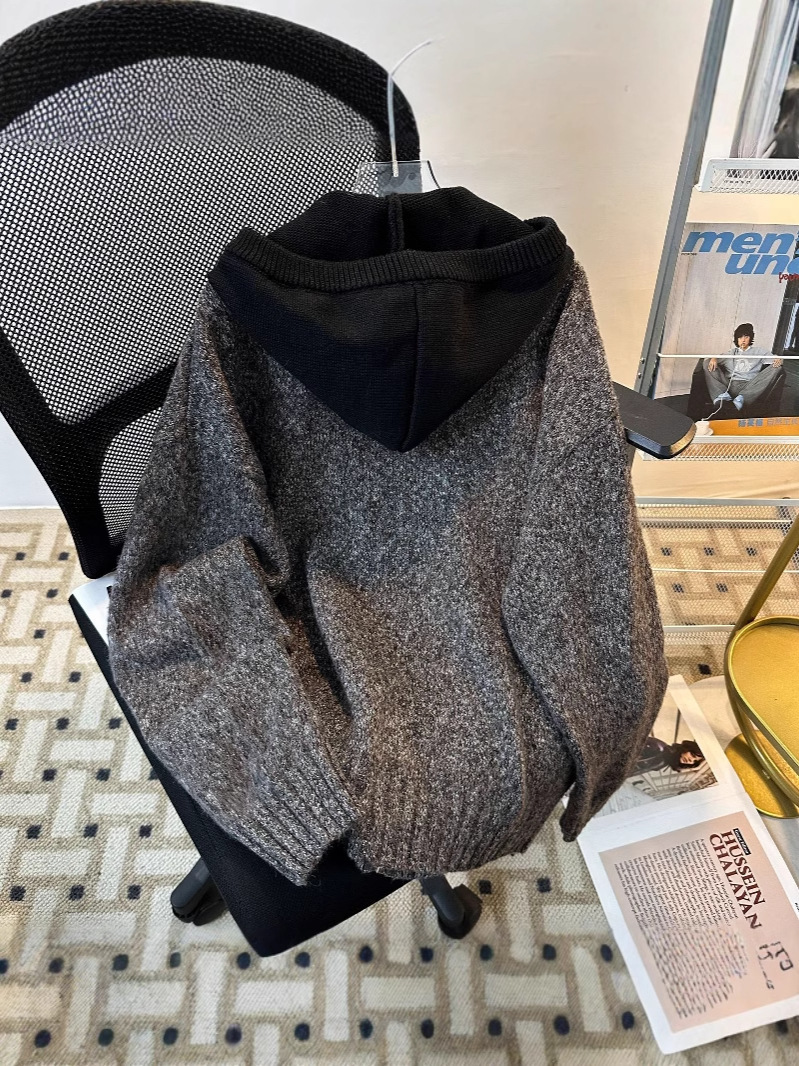 Atmospheric cardigan
