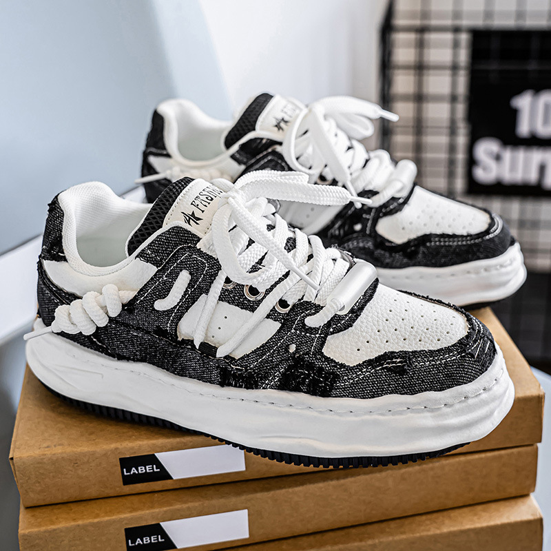 Trendy Bread-Style Design Sneakers 2026 Niche New Fashion Spring Thick-Soled Casual Height-Increasing Versatile Shoes for Men and Women Trendy Bread-Style Design Sneakers 2026 Niche New Fashion Spring Thick-Soled Casual Height-Increasing Versatile Shoes for Men and Women