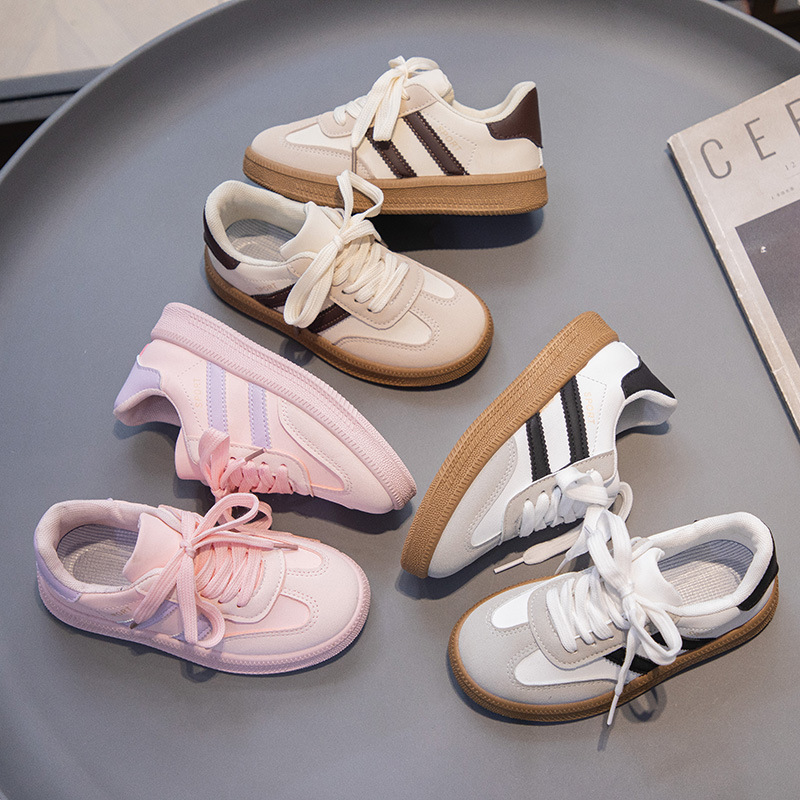 Zapatos infantiles Gump, zapatos de suela suave para niños, primavera y otoño 2024 nuevos zapatos de skate casuales para niñas, zapatos de entrenamiento transpirables, moda