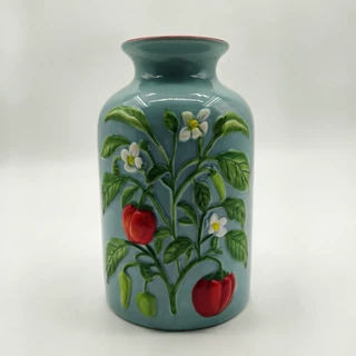 蓝色彩椒灯笼椒绿叶开花花瓶插花器