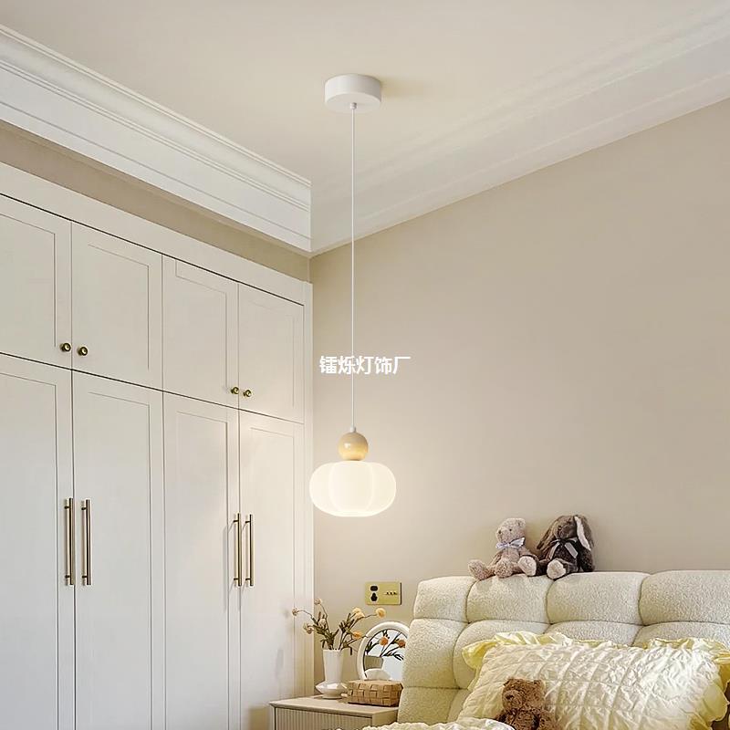 Online Red cream style bedroom bedside popular Chandelier Creative Pumpkin warm romantic living room background hanging lamp Zhongshan