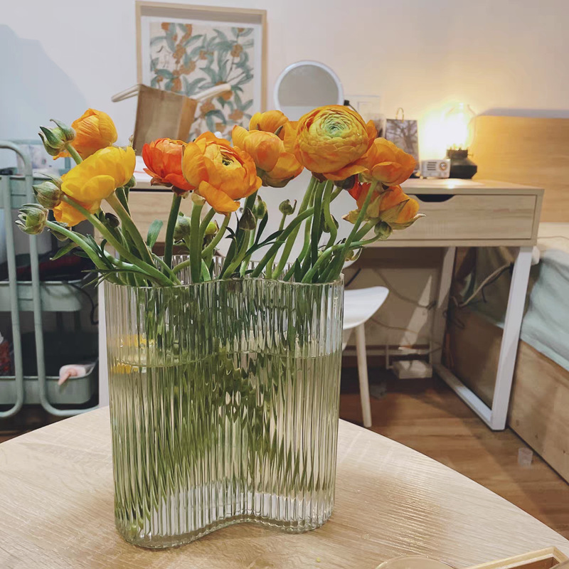 European style vertical pattern creative foot print vase living room simple water culture ornaments fresh flowers dried flower arrangement transparent glass vase