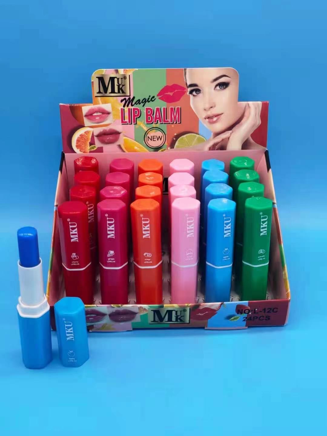 Moisturizing lipstick