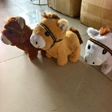 仿真动物马会叫仿真叫声会走摇尾巴儿童玩具玩偶跨境毛绒电动马