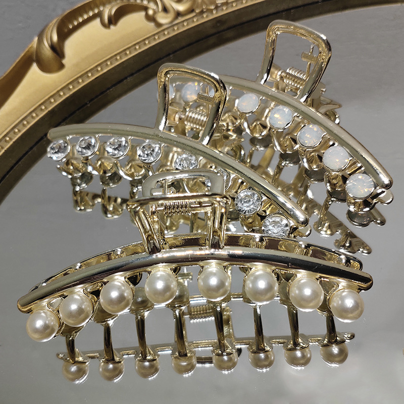Großhandel Perle Metall Hai-clip Nihaojewelry display picture 7